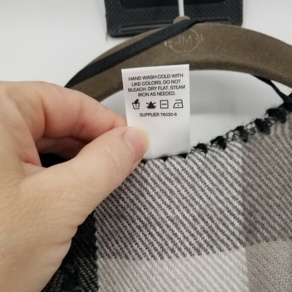 OS Black White & Grey Plaid Adjustable Warm & Cozy Cape, with Taupe Undertones - Picture 5 of 5